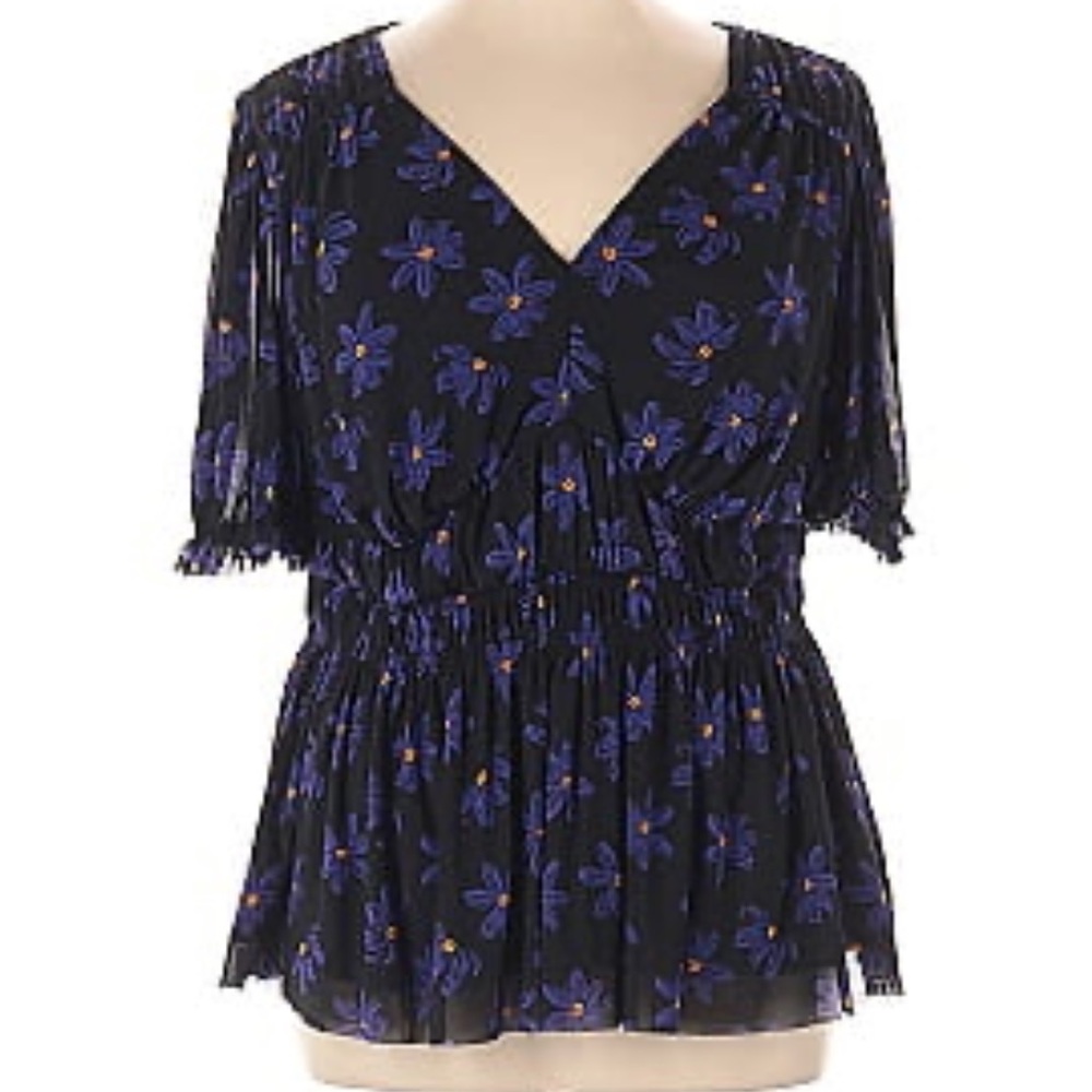 Ava & Viv Women’s Short Sleeve Floral Top